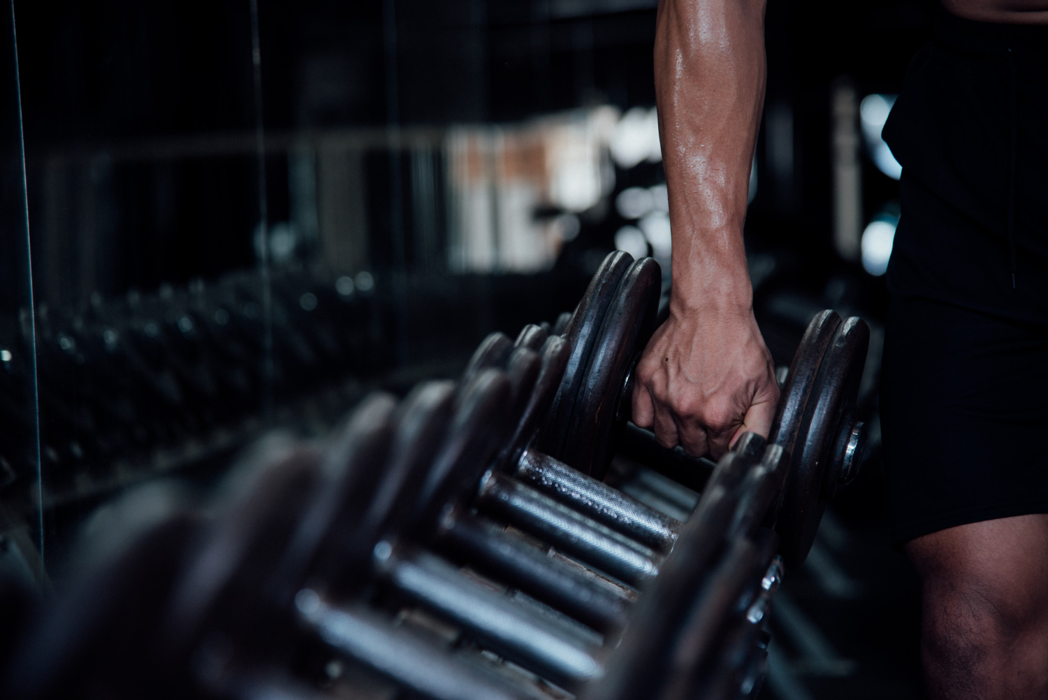 O que reduz mais medidas e emagrece treino aeróbico ou musculação